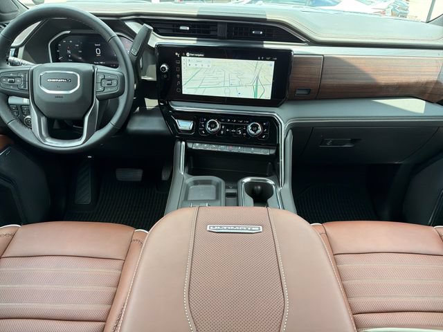 New 2026 GMC Sierra 2500 Denali Ultimate AWD/4WD image 9