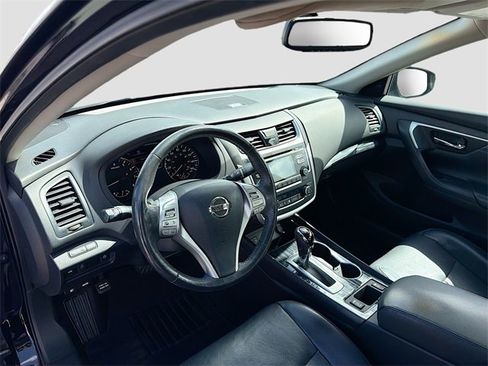 Used 2017 Nissan Altima 2.5 SL image 25