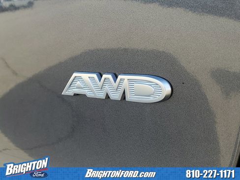 Used 2021 Chrysler Pacifica Pinnacle AWD/4WD image 6