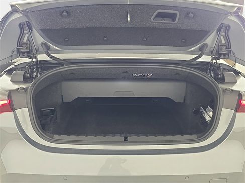 Used 2022 BMW M4 xDrive Competition w/ Executive Package image 13