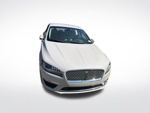 Used 2019 Lincoln MKZ Reserve FWD image 7