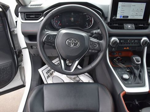 Used 2024 Toyota RAV4 Adventure image 16