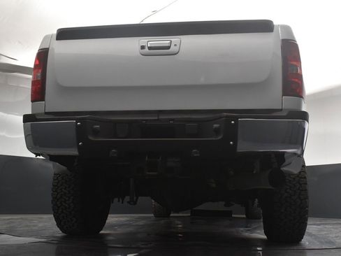 Used 2013 Chevrolet Silverado 2500 W/T AWD/4WD image 39