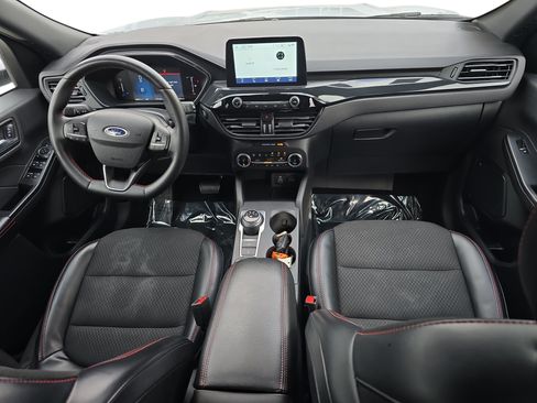 Used 2025 Ford Escape ST-Line Select AWD/4WD image 9