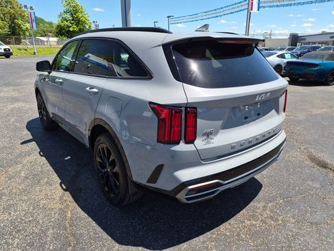 Used 2022 Kia Sorento SX AWD/4WD image 5