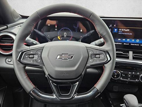 New 2026 Chevrolet Trax RS w/ Driver Confidence Package image 11