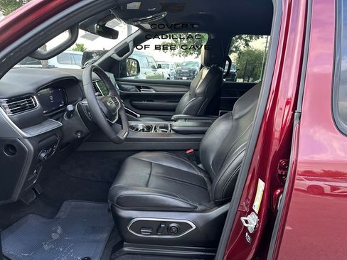 Used 2023 Jeep Wagoneer L Series II image 10