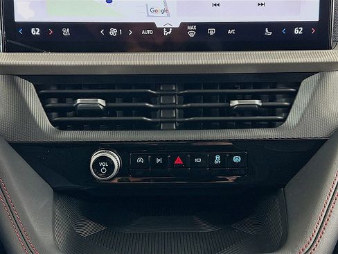 New 2026 Ford Explorer ST-Line AWD/4WD image 21