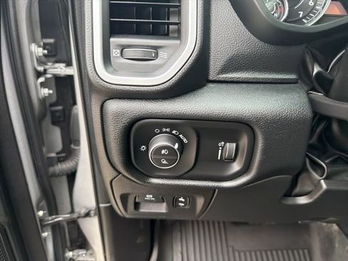 Used 2022 RAM 1500 Big Horn image 19