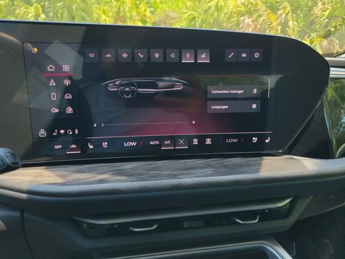 Used 2025 Audi Q5 Premium Plus w/ Premium Plus AWD/4WD image 26