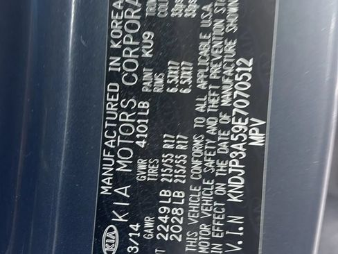 Used 2014 Kia Soul + FWD image 31
