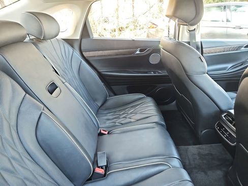 Used 2021 Genesis G80 2.5T w/ Prestige Package image 10