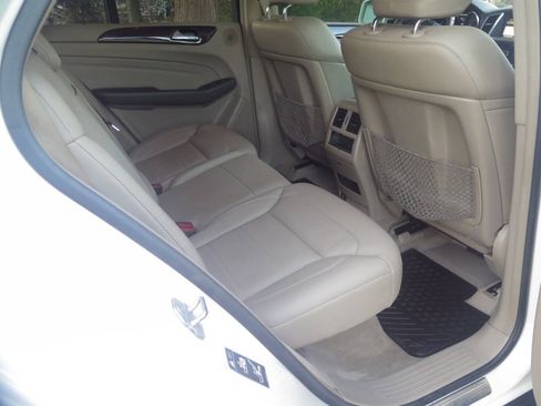 Used 2012 Mercedes-Benz ML 350 4MATIC image 17