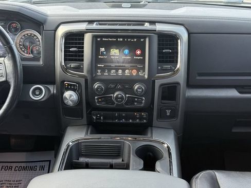 Used 2016 RAM 1500 Sport RWD image 20