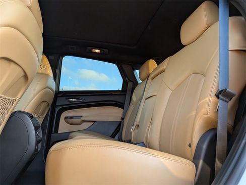 Used 2015 Cadillac SRX Performance w/ Driver Awareness Package image 23