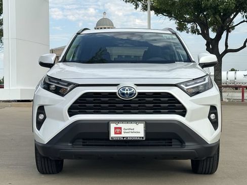 Used 2023 Toyota RAV4 XLE Premium AWD/4WD image 7