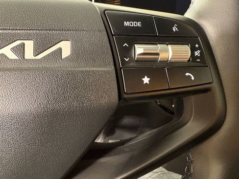 New 2026 Kia Sportage EX image 24