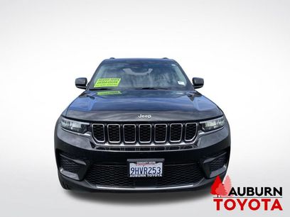 Used 2023 Jeep Grand Cherokee Laredo w/ Luxury Tech Group I