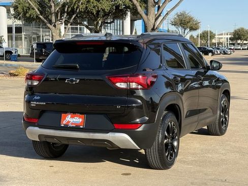 Certified 2023 Chevrolet TrailBlazer LT w/ Convenience Package image 4
