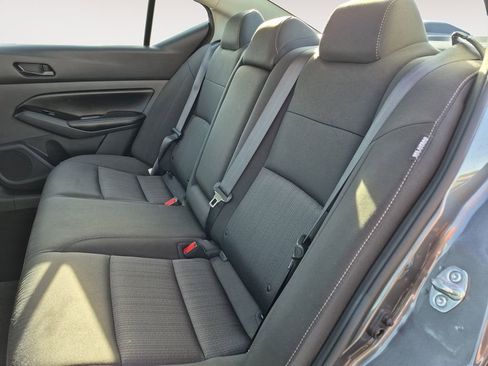 Used 2023 Nissan Altima 2.5 SV image 13