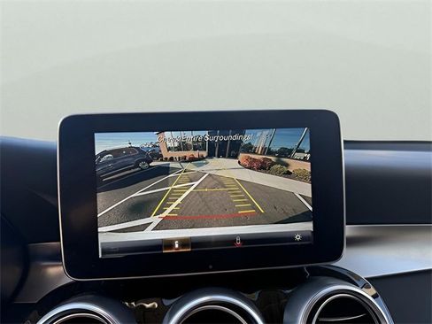 Used 2017 Mercedes-Benz GLC 300 4MATIC image 16