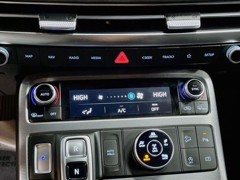 Used 2023 Hyundai Palisade Calligraphy AWD/4WD image 16