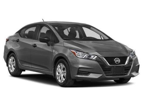 Used 2021 Nissan Versa SV FWD image 9