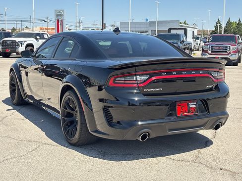 Used 2023 Dodge Charger SRT Hellcat w/ Harman/Kardon Audio Group RWD image 3