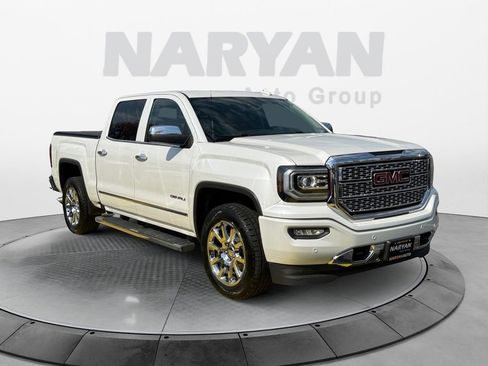 Used 2017 GMC Sierra 1500 Denali image 2