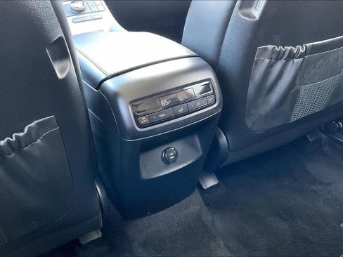 Used 2024 Hyundai Palisade SEL FWD image 34