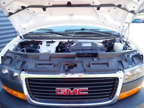 Used 2025 GMC Savana 2500 w/ Driver Convenience Package RWD image 17