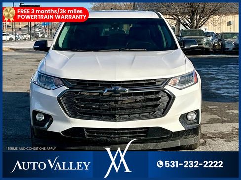 Used 2020 Chevrolet Traverse Premier w/ Redline Edition image 2