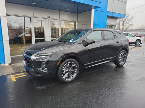 Certified 2022 Chevrolet Blazer RS w/ Enhanced Convenience Package image 2