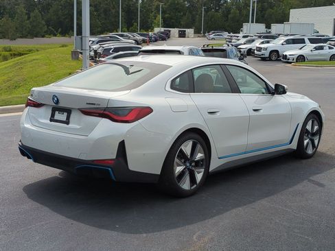 Used 2023 BMW i4 eDrive35 RWD image 10