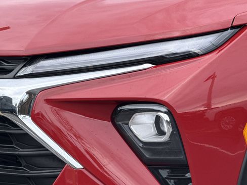 Certified 2026 Chevrolet TrailBlazer LT w/ Convenience Package image 6