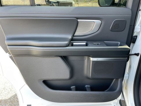 New 2026 Ford Expedition Max Platinum w/ Driver's Package image 48