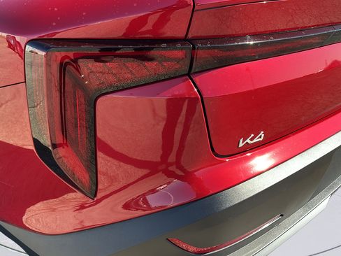Certified 2025 Kia K4 FWD image 40