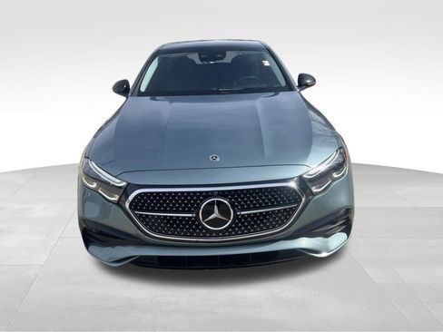 Used 2024 Mercedes-Benz E 350 4MATIC Sedan image 8