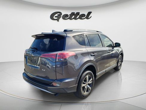 Used 2018 Toyota RAV4 XLE image 6