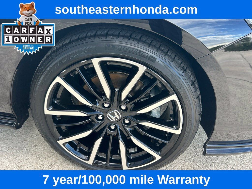 Certified 2025 Honda Accord Touring image 4