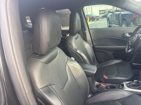 Used 2021 Jeep Compass 80th Special Edition image 10