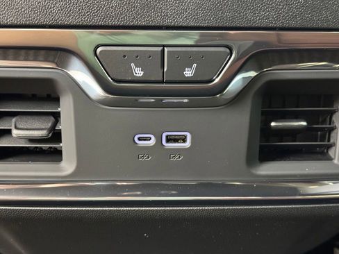 New 2026 GMC Sierra 2500 Denali Ultimate AWD/4WD image 21