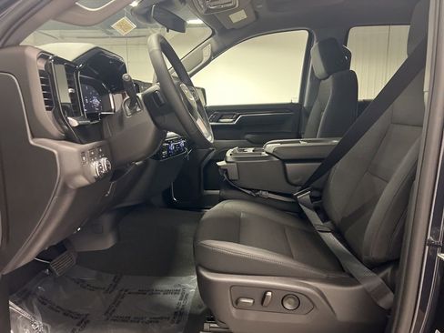 New 2026 GMC Sierra 1500 Elevation image 8