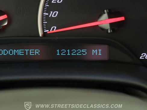 Used 2007 Chevrolet Corvette Coupe RWD image 38