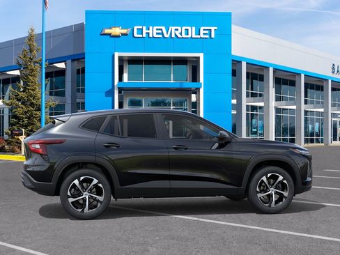 New 2026 Chevrolet Trax RS w/ Sunroof Package image 29