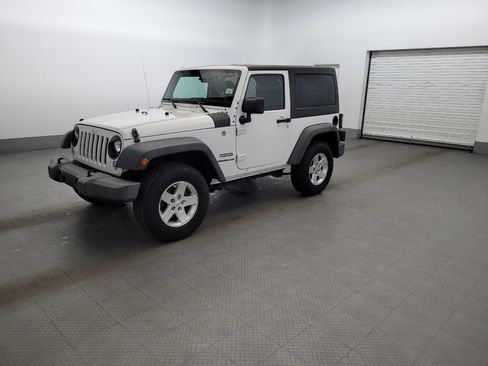 Used 2016 Jeep Wrangler Sport w/ Quick Order Package 24S AWD/4WD image 2