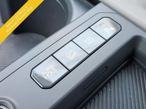 Certified 2024 Kia EV9 Land AWD/4WD image 34