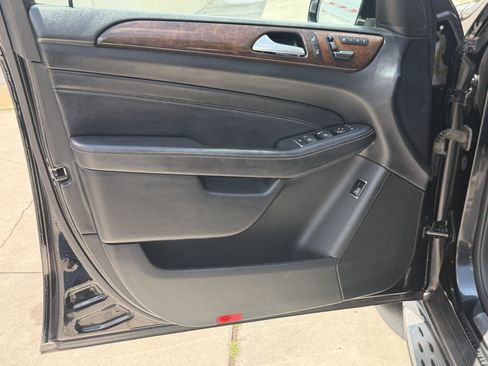 Used 2013 Mercedes-Benz ML 350 BlueTEC 4MATIC image 20
