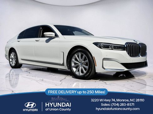 Used 2020 BMW 740i xDrive w/ Cold Weather Package image 1