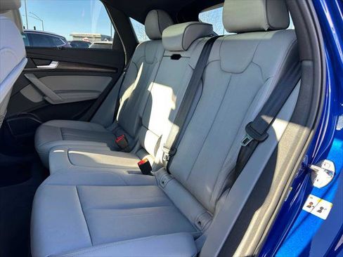Used 2025 Audi Q5 Prestige w/ Prestige Package image 17
